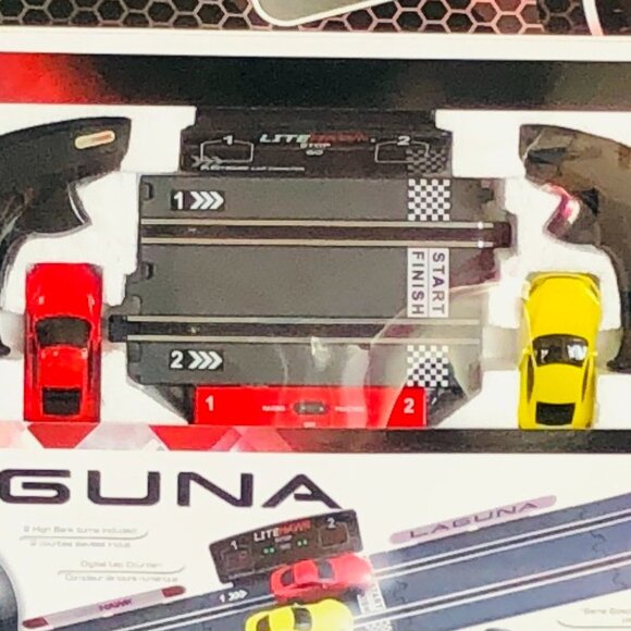 New in Box LiteHawk Circuit - Laguna-Racing Set 662 cm/21.7" Track Length - Picture 8 of 16